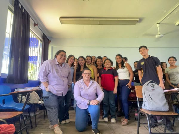 En la Facultad de Ciencias de la Administración C- IV, vivieron el taller: “Construyendo relaciones humanas positivas”