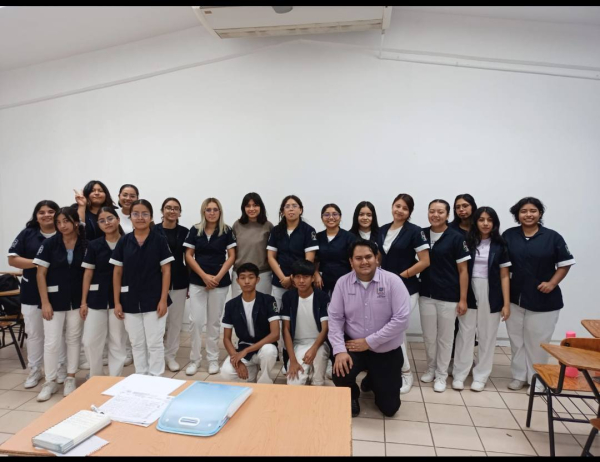 Se realizó el taller: &quot;La creatividad es la inteligencia divirtiéndose, estrategias para la resolución de situaciones cotidianas&quot; en la Facultad de Medicina Humana C-II