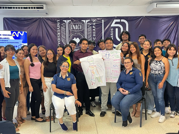 Facultad de Derecho C-III extensión Tapachula, estudiantes de la Unidad Académica vivieron el taller “El amor no se busca, ni se encuentra, se construye”